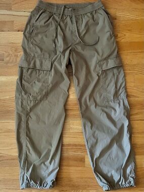 Uniqlo Light Brown Cargo Joggers